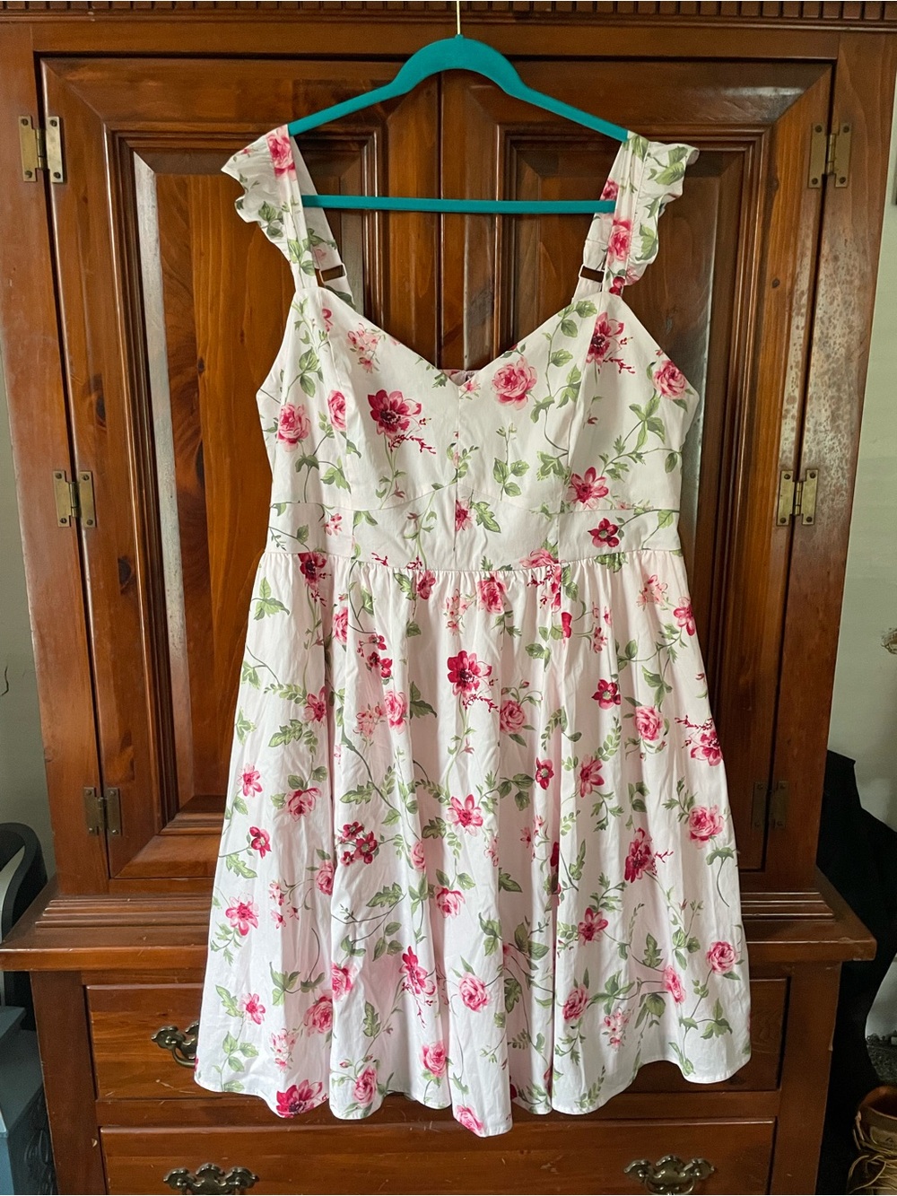 torrid White Floral Sundress with Pink Roses and Green Leaves